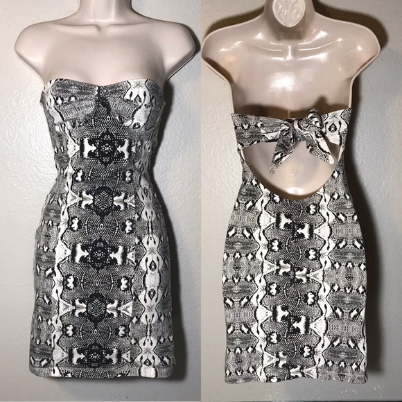 Loverbird Snakeskin open back bodycon dress - Picture 1 of 7